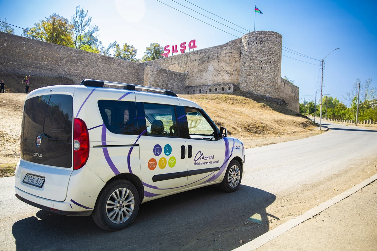 Azercell Mobil Müştəri Xidmətləri Şuşada! - FOTO