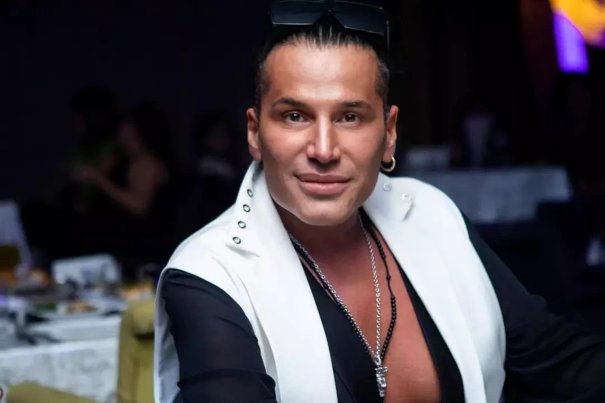 Samir Bağırov - homoseksuallıq, heroin və plastik əməliyyatlar barədə - MÜSAHİBƏ - VİDEO Samir Bağırov - homoseksuallıq, heroin və plastik əməliyyatlar barədə - MÜSAHİBƏ - VİDEO