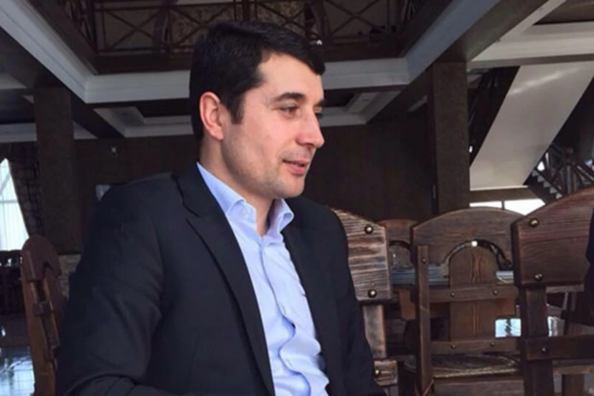 Bakıda iş adamının dəhşətli qəza törədən sərxoş kürəkənindən yeni xəbər - FOTO Bakıda iş adamının dəhşətli qəza törədən sərxoş kürəkənindən yeni xəbər - FOTO