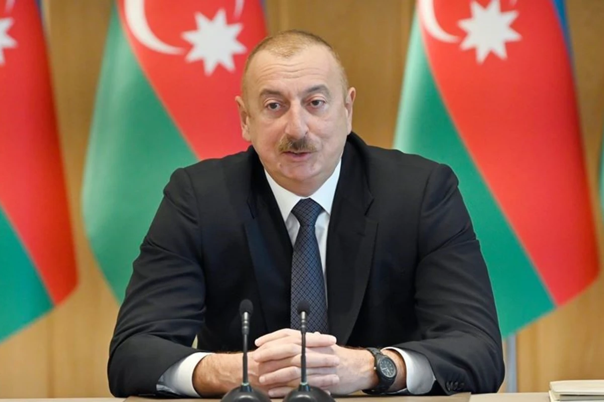 İlham Əliyev: Biz Zəngəzura piyada, avtomaşın və təyyarələrlə gedəcəyik İlham Əliyev: Biz Zəngəzura piyada, avtomaşın və təyyarələrlə gedəcəyik