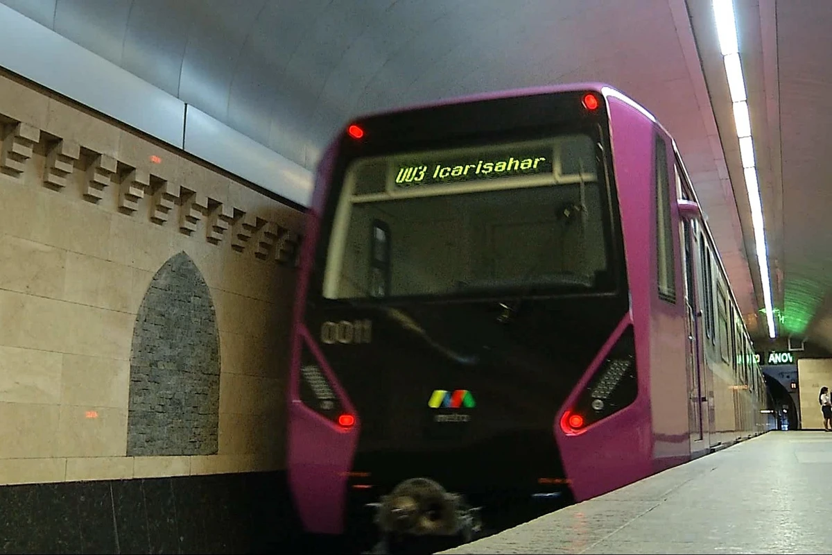 Həftəsonu metro necə işləyəcək? - RƏSMİ