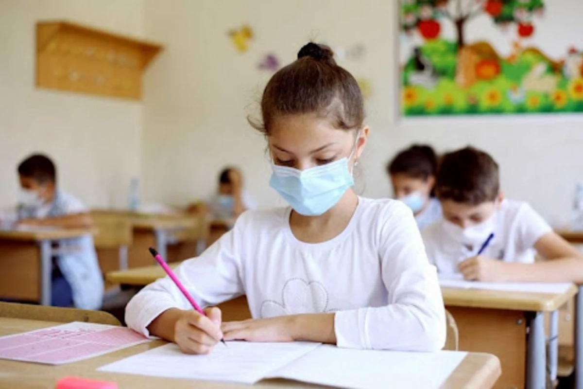 Bakının daha bir məktəbində koronavirus aşkarlandı, sinif distant təhsilə keçdi