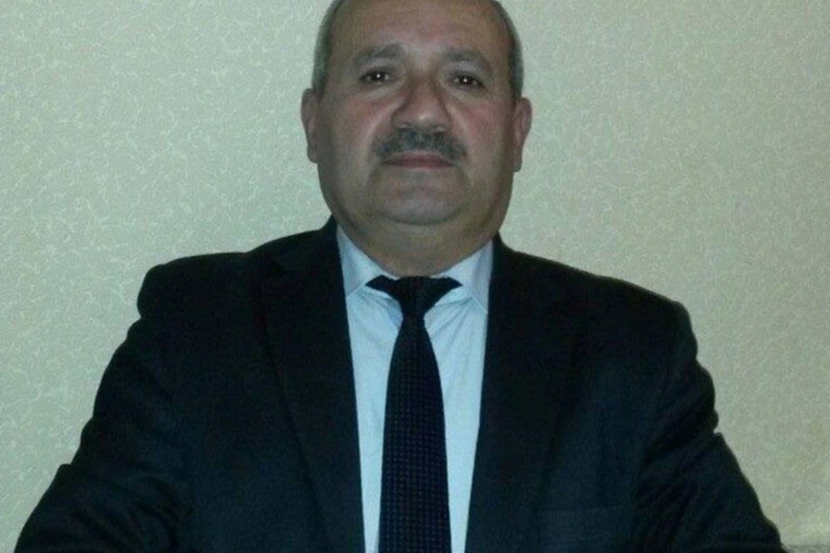 Azərbaycanda vəzifəli şəxs işdən çıxarıldı - FOTO