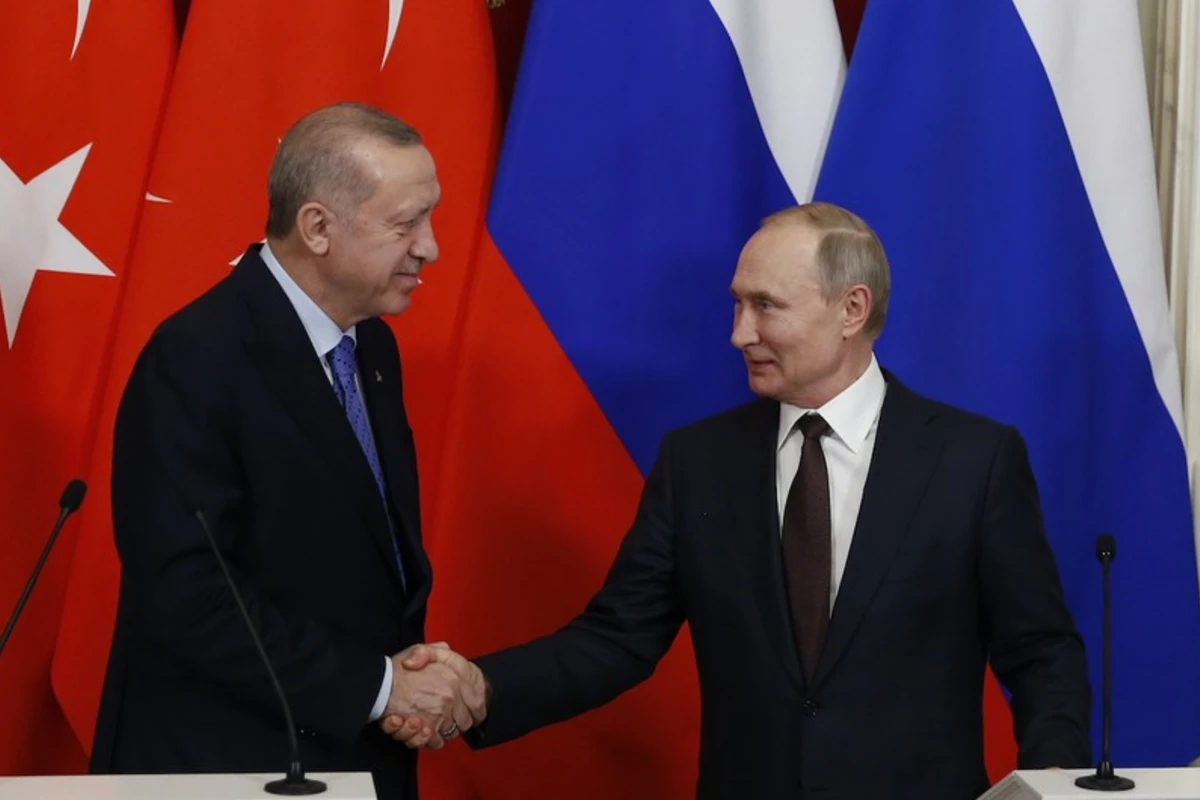 Ərdoğanla Putin arasında telefon danışığı olub