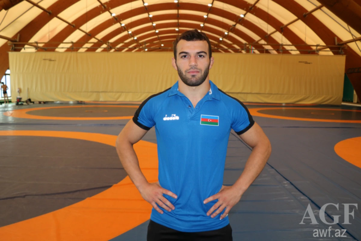 Azərbaycan güləşçisi bürünc medal üçün görüşə çıxır