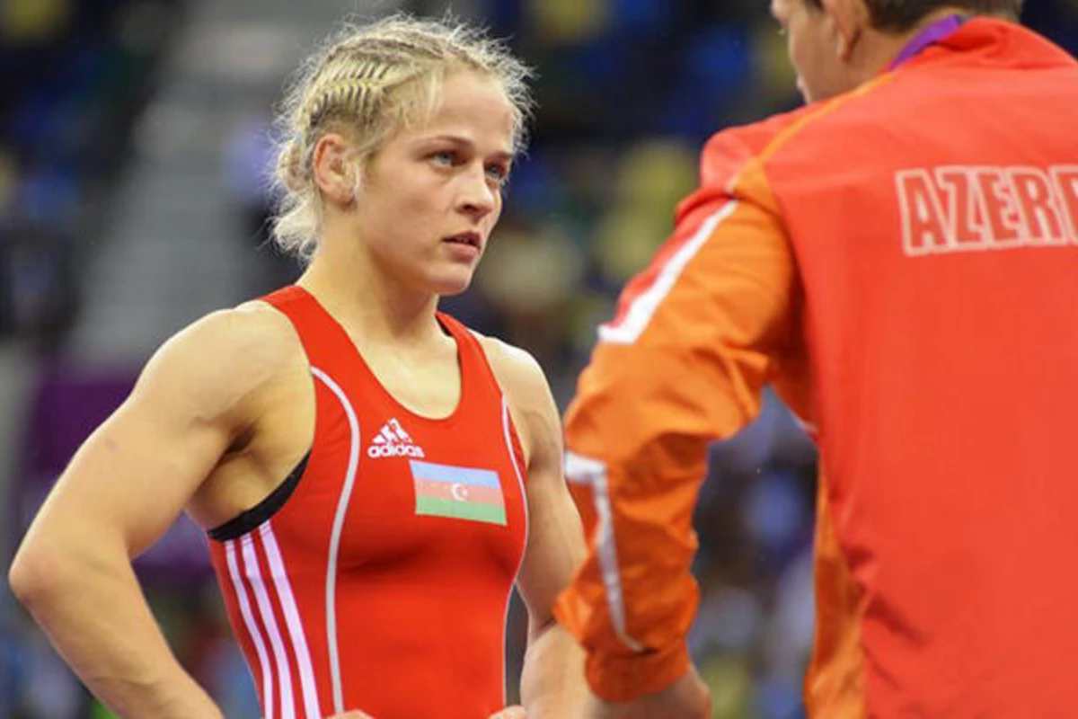 Mariya Stadnikin medalı oğurlandı - FOTO