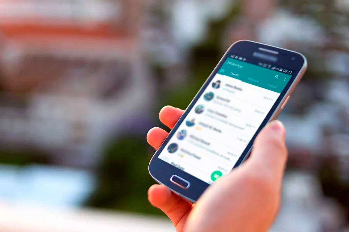 Azərbaycanda tələbə “WhatsApp”da status yazıb intihar etdi - FOTO