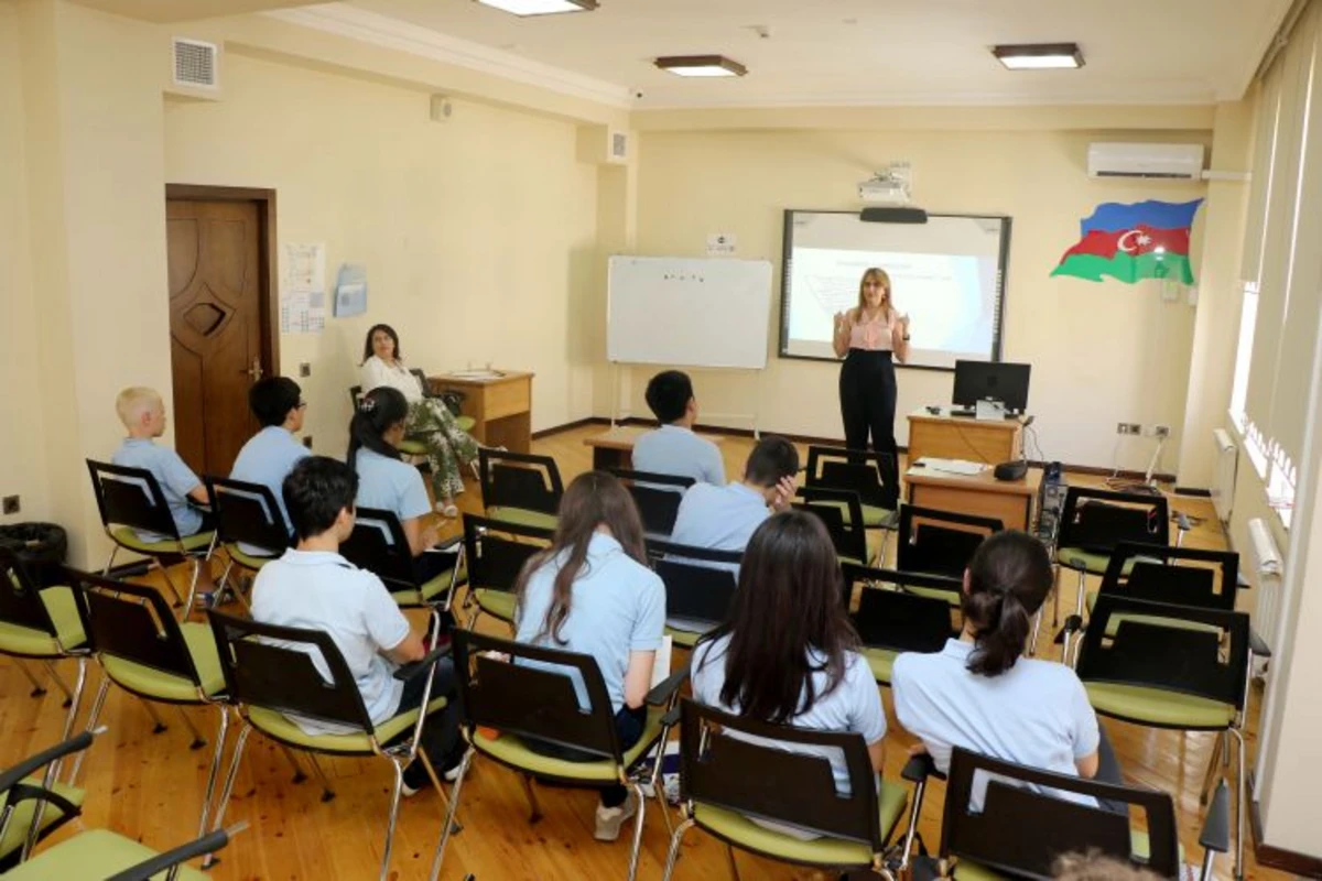 Baku-Oxford School-un şagirdlərində koronavirus aşkarlanıb, lakin siniflər bağlanmır...