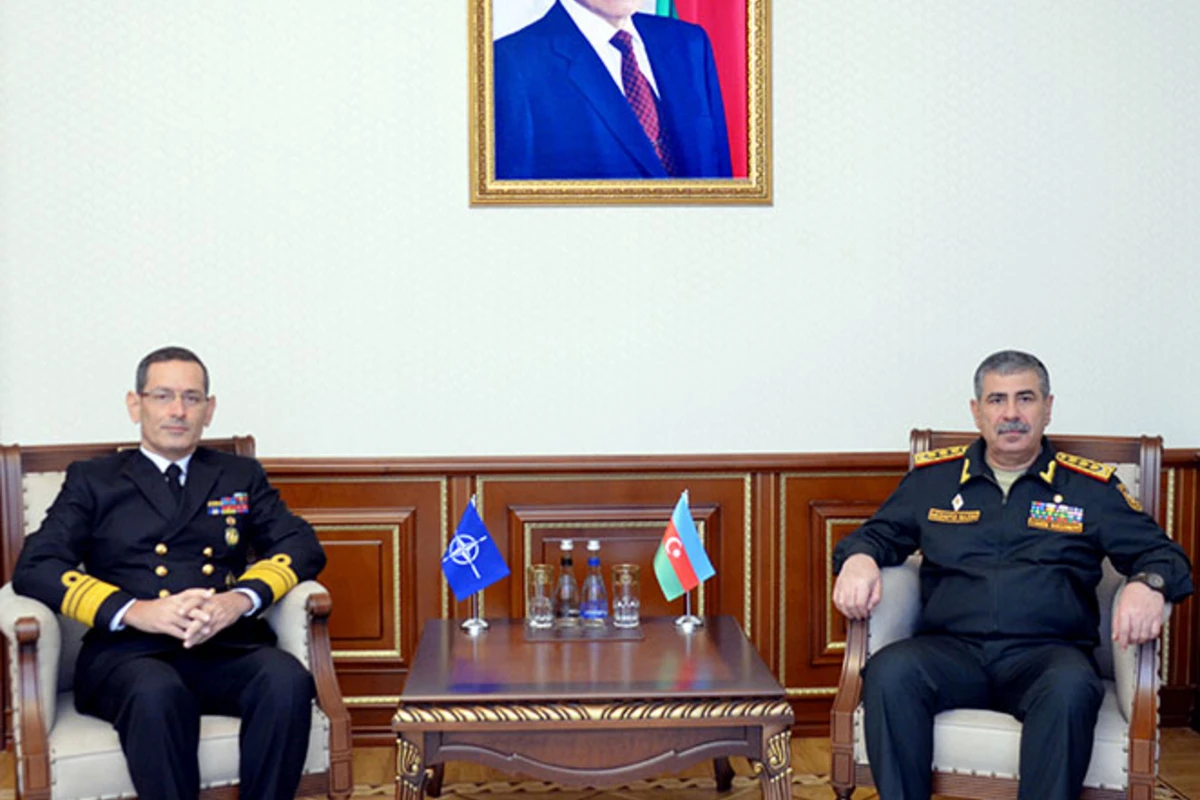 Zakir Həsənov NATO nümayəndəsi ilə görüşüb