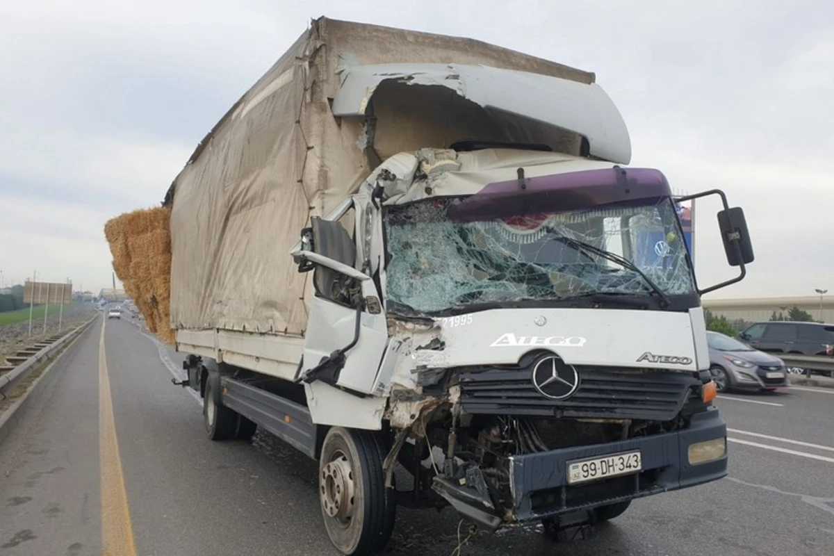 Bakıda 5 nəfərin ölümünə səbəb olan dəhşətli qəza ilə bağlı cinayət işi açılıb Bakıda 5 nəfərin ölümünə səbəb olan dəhşətli qəza ilə bağlı cinayət işi açılıb