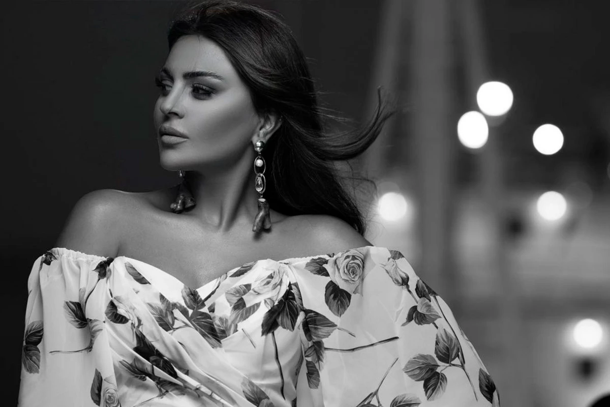 Gülay Zeynallı: 33 yaşlı qızın botoksa nə ehtiyacı var?” - FOTO Gülay Zeynallı: 33 yaşlı qızın botoksa nə ehtiyacı var?” - FOTO