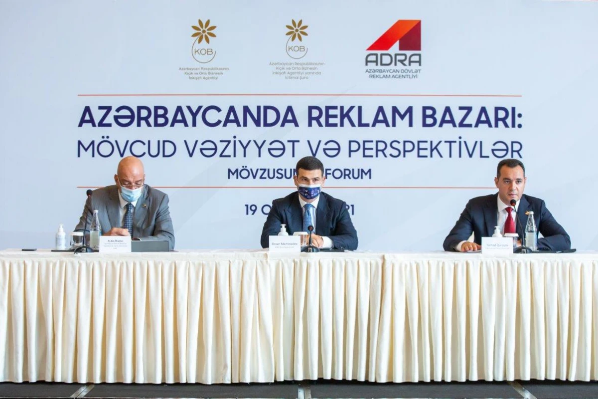 Azərbaycanda reklam bazarının mövcud vəziyyəti müzakirə edilib - FOTO