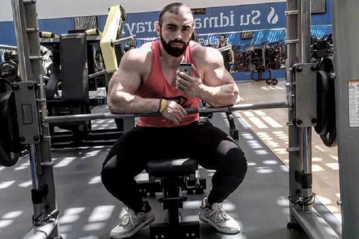Bakıda idmançı zalda ölü tapıldı - FOTO