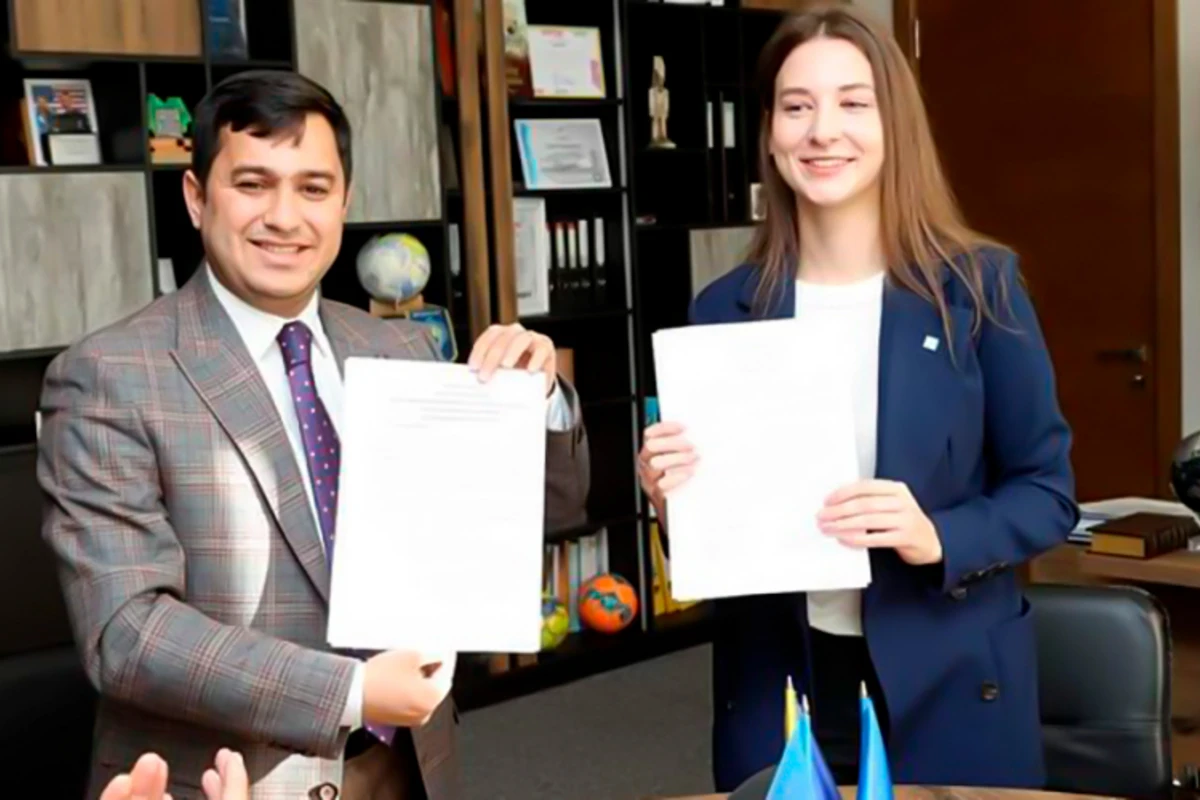 Azərbaycan və Ukraynanın gənclər təşkilatları birgə memorandum imzaladılar - FOTOLAR
