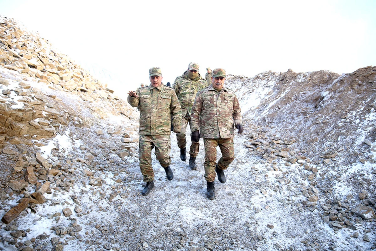 Zakir Həsənov Kəlbəcər və Laçında döyüş mövqelərinə baxış keçirib - FOTO