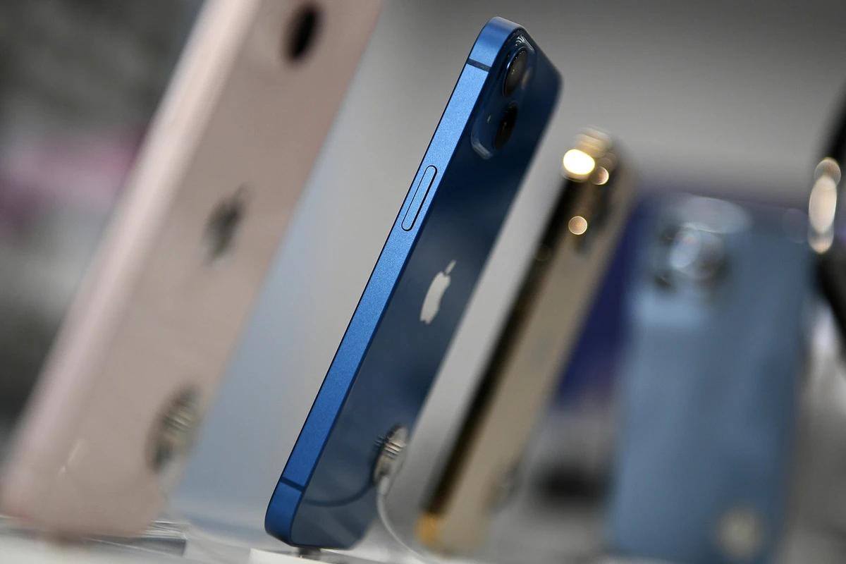 Перечислены коды для секретных функций в iPhone