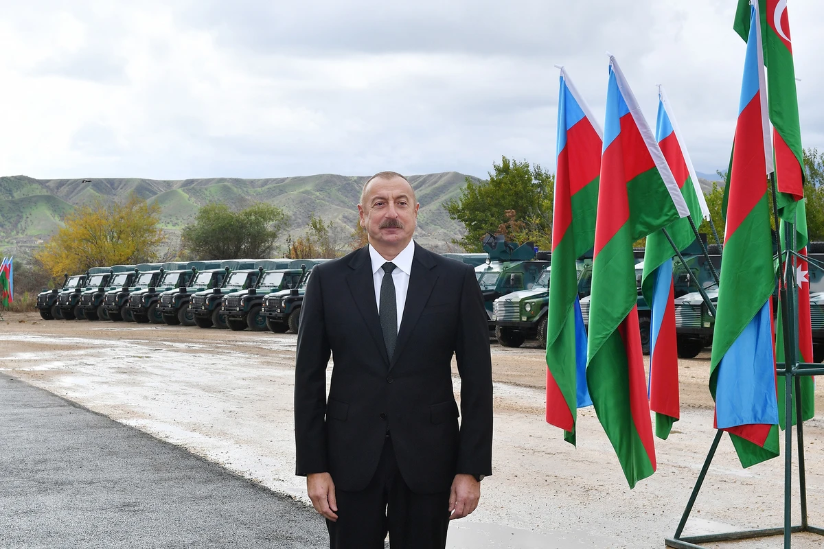 Ali Baş Komandan Qubadlıda DSX-nin yeni hərbi hissə kompleksinin açılışında iştirak edib Ali Baş Komandan Qubadlıda DSX-nin yeni hərbi hissə kompleksinin açılışında iştirak edib