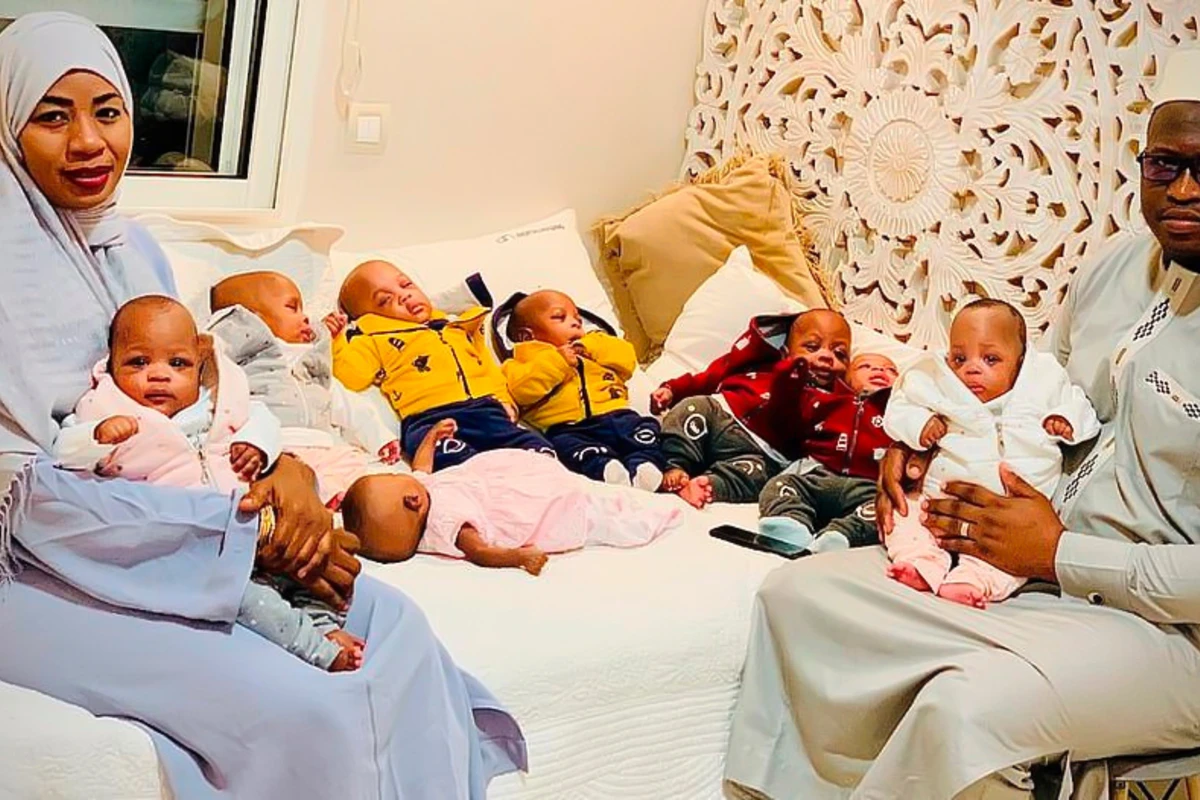 26 yaşlı qadın 9 uşaq dünyaya gətirdi - FOTO 26 yaşlı qadın 9 uşaq dünyaya gətirdi - FOTO