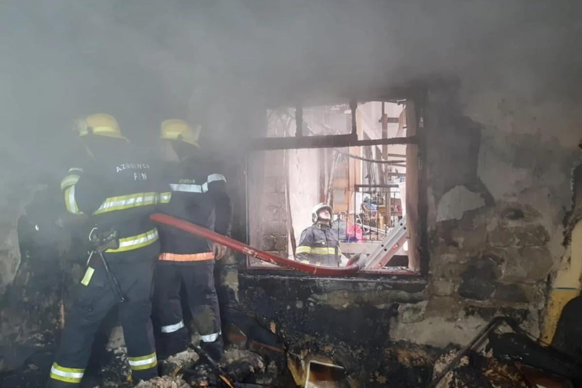 Bakıda evdə partlayış olub, yaralananlar var