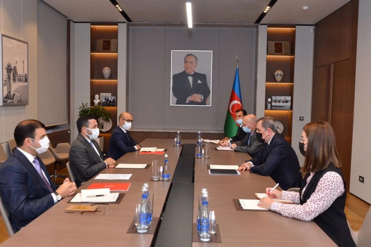 Ceyhun Bayramov İƏT Gənclər Forumunun prezidenti Taha Ayhan ilə görüşdü