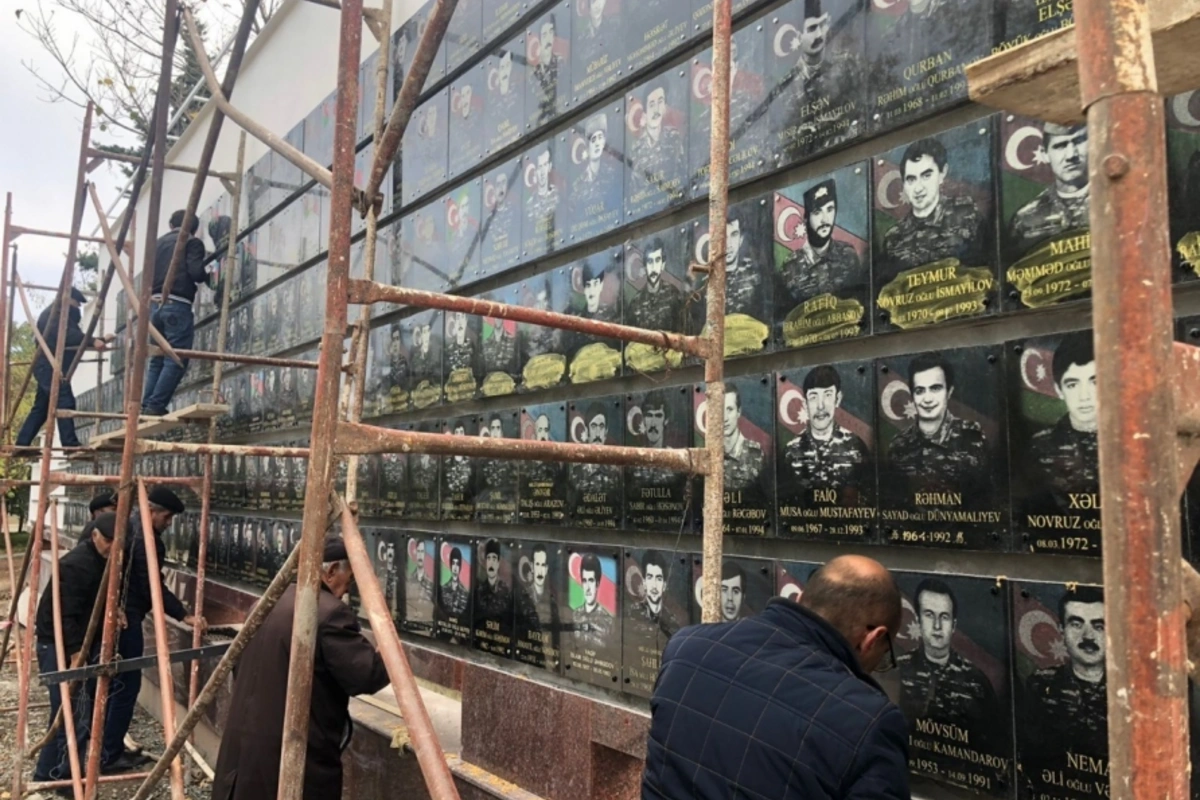 Gəncədə şəhidlərin xatirəsinə abidə kompleksi inşa olunur
