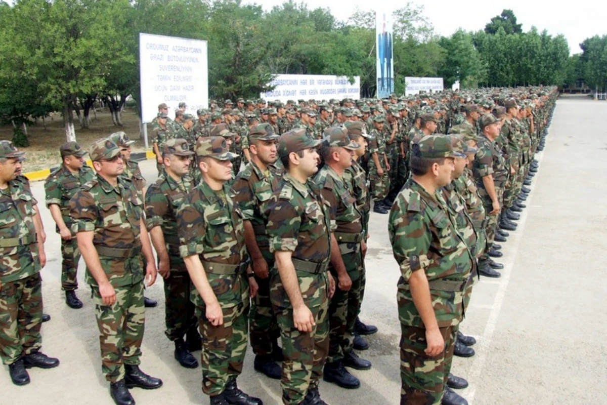 Azərbaycanda hərbi xidmətə növbəti çağırış başa çatıb