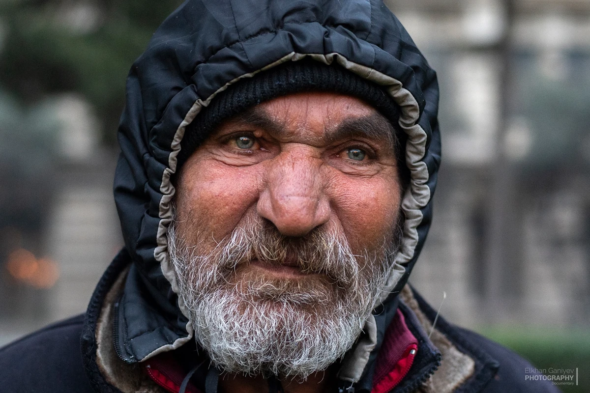 Bakıda metronun çıxışında yaşayan şəxslə bağlı AÇIQLAMA - FOTO