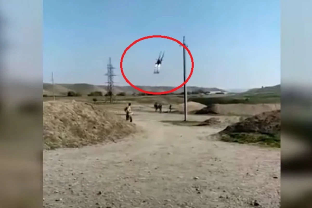 Helikopterlərimiz erməni tanklarını belə məhv edib - Müharibədən heç yerdə görmədiyiniz KADRLAR