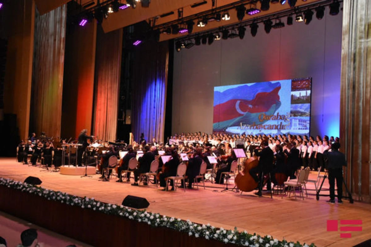 Zəfər Gününə həsr olunmuş “Qarabağ Azərbaycandır” adlı konsert keçirildi – FOTO