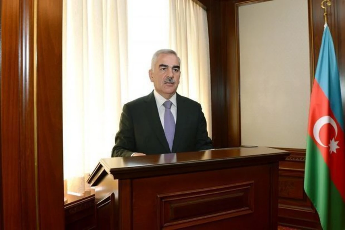 Vasif Talıbov nazir qudasını işdən çıxardı - FOTO
