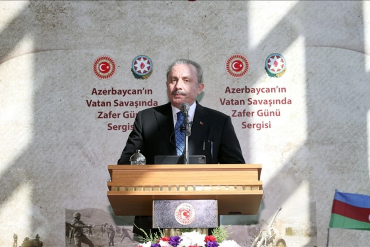 Şentop: Türkiyə Qərbi Zəngəzurda dəhlizin açılmasını gözləyir