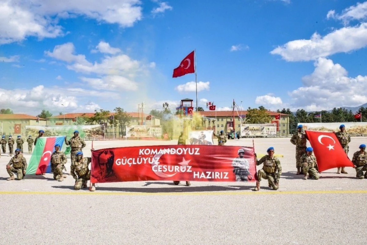 Türkiyə və Azərbaycan komandoları Davraz dağının zirvəsini fəth ediblər - VİDEO