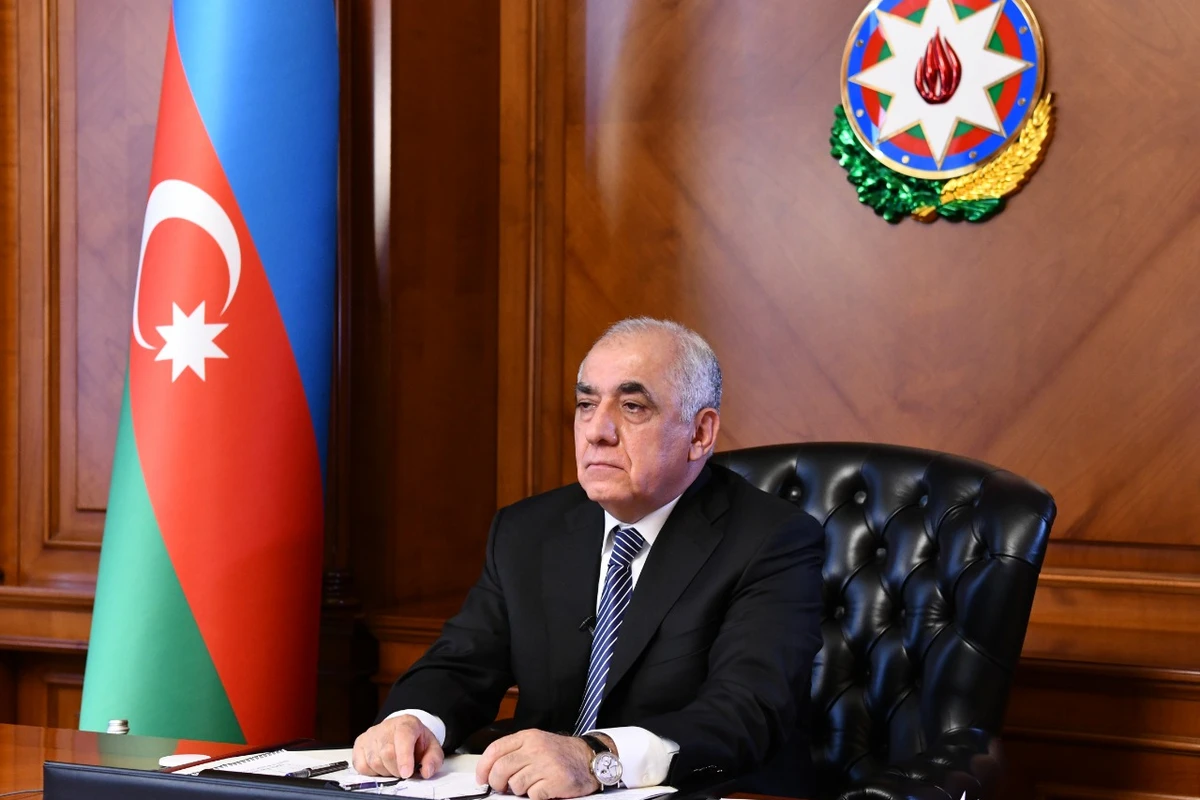 Dövlət Komissiyasının fəaliyyətinin 1 ilinin yekunları müzakirə edilib
