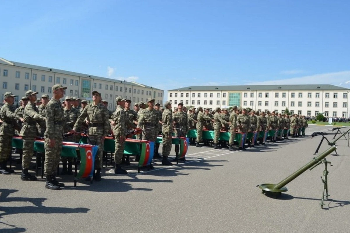 Naxçıvanda gənc əsgərlər hərbi andı qəbul ediblər
