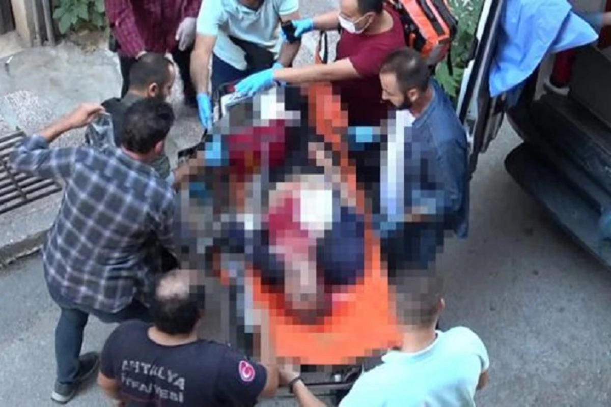 Türkiyədə dəhşətli cinayət: Sevgilisini öldürdü, sonra tapança ilə... - VİDEO