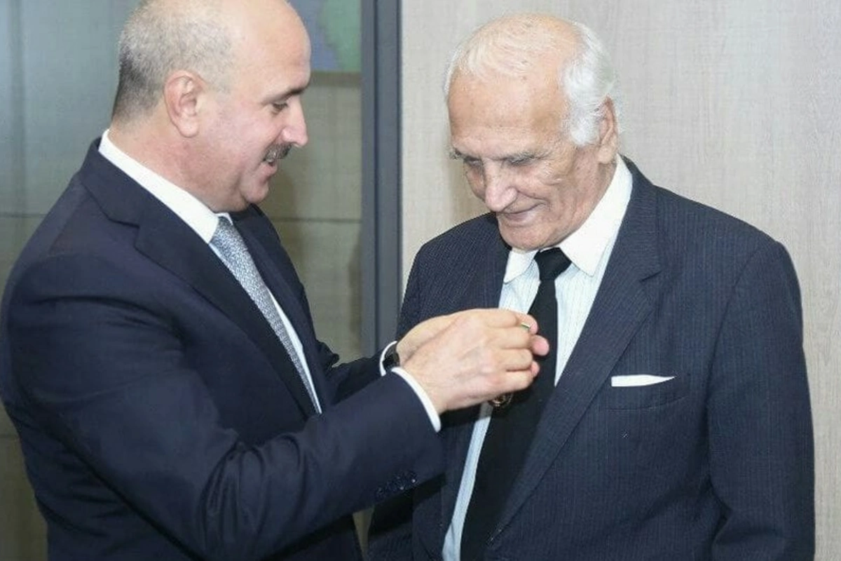 Prezident təqaüdçüsü olan kapitan vəfat edib - FOTO