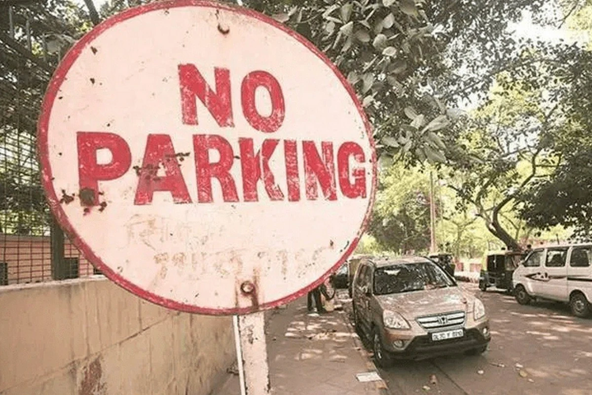 Paytaxtda qanunsuz parkinqlərlə bağlı qurumlara müraciət edildi - FOTO