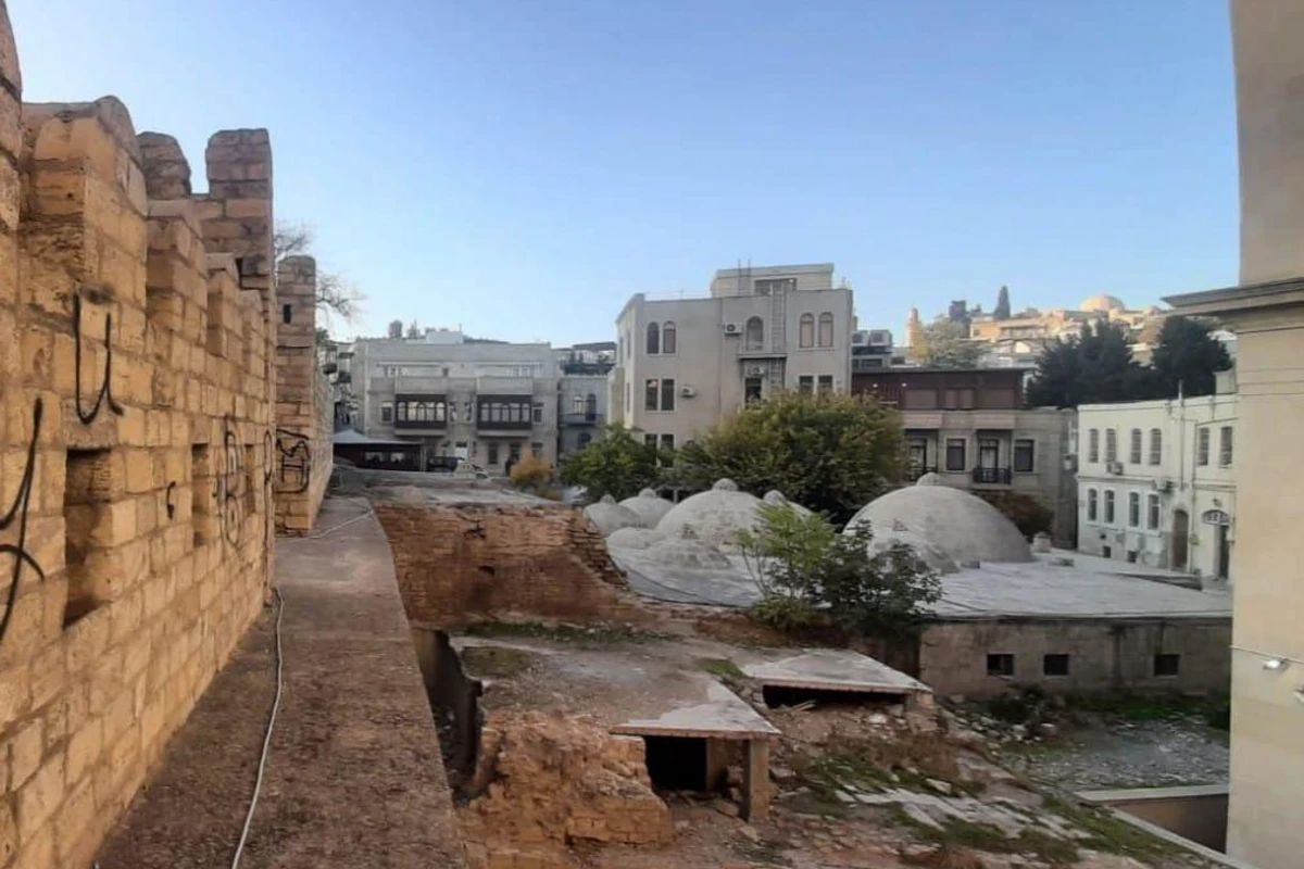 Bakının Qala divarlarına zərər vurulub, saxlanılanlar var - FOTO