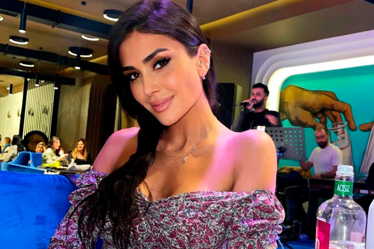 Парвин Абыева устроила жаркую ФОТОСЕССИЮ