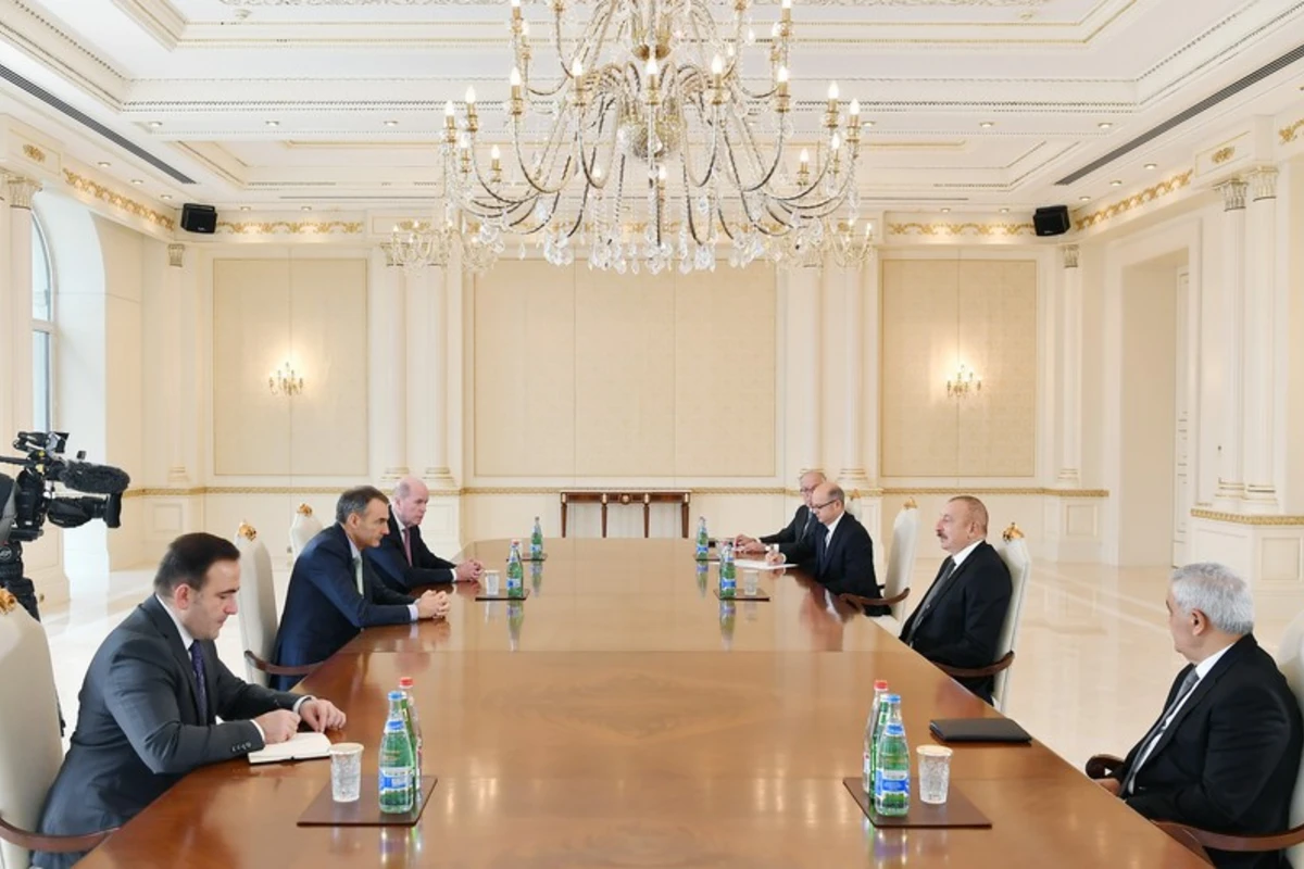 Prezident İlham Əliyev BP qrupunun baş icraçı direktorunu qəbul edib