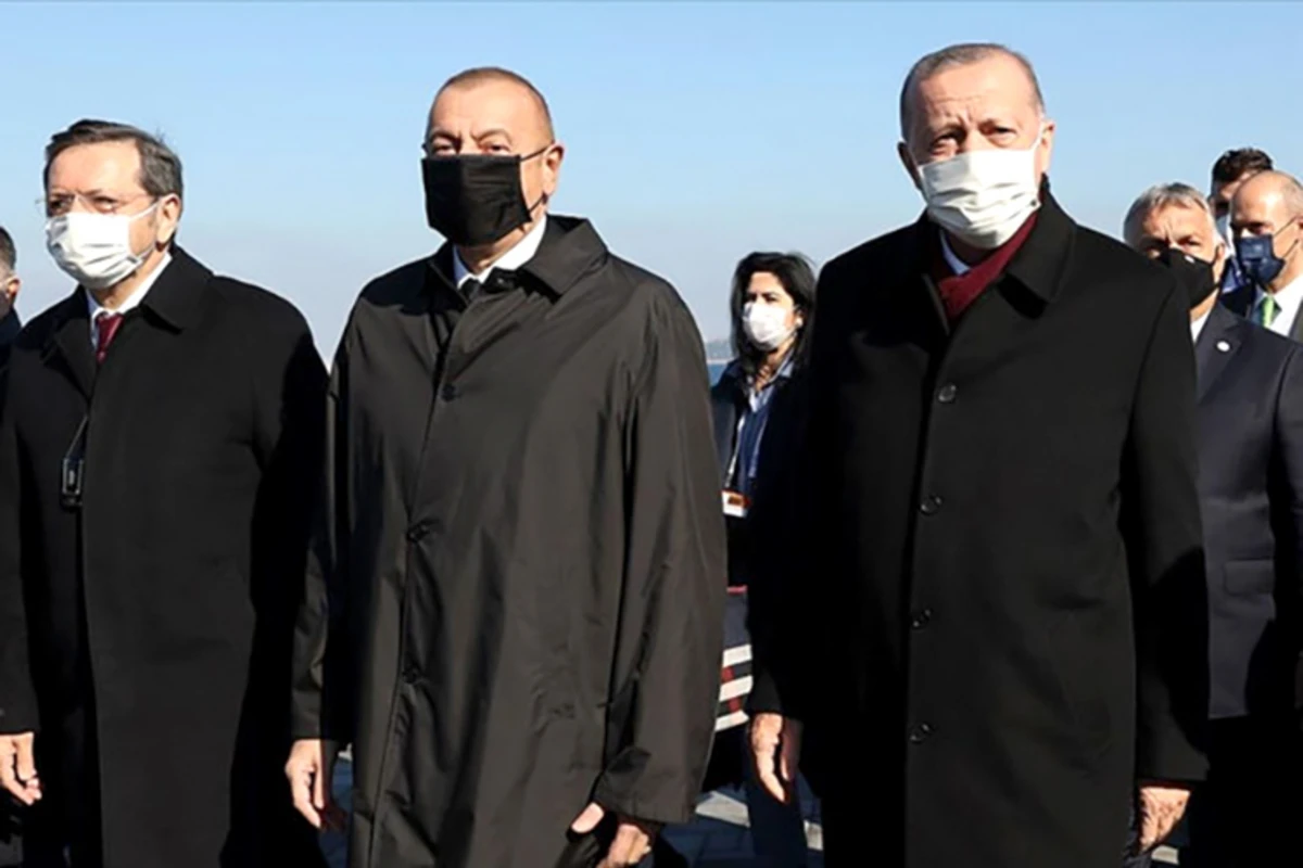 Türk dünyasının liderləri Demokratiya və Azadlıqlar adasında - FOTO/VİDEO