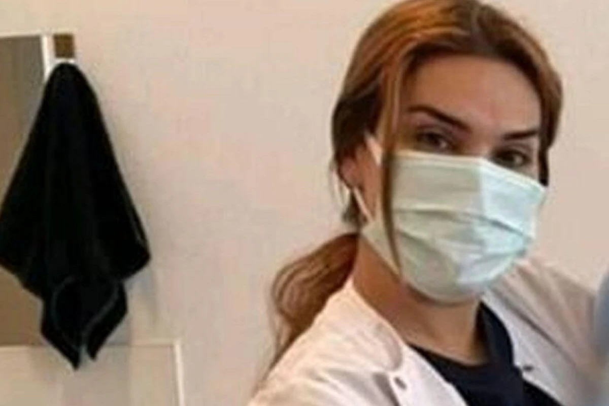 Bakıda xəstəxanada hamilə öldü: Yaxınları tanınmış ginekoloqu döydü
