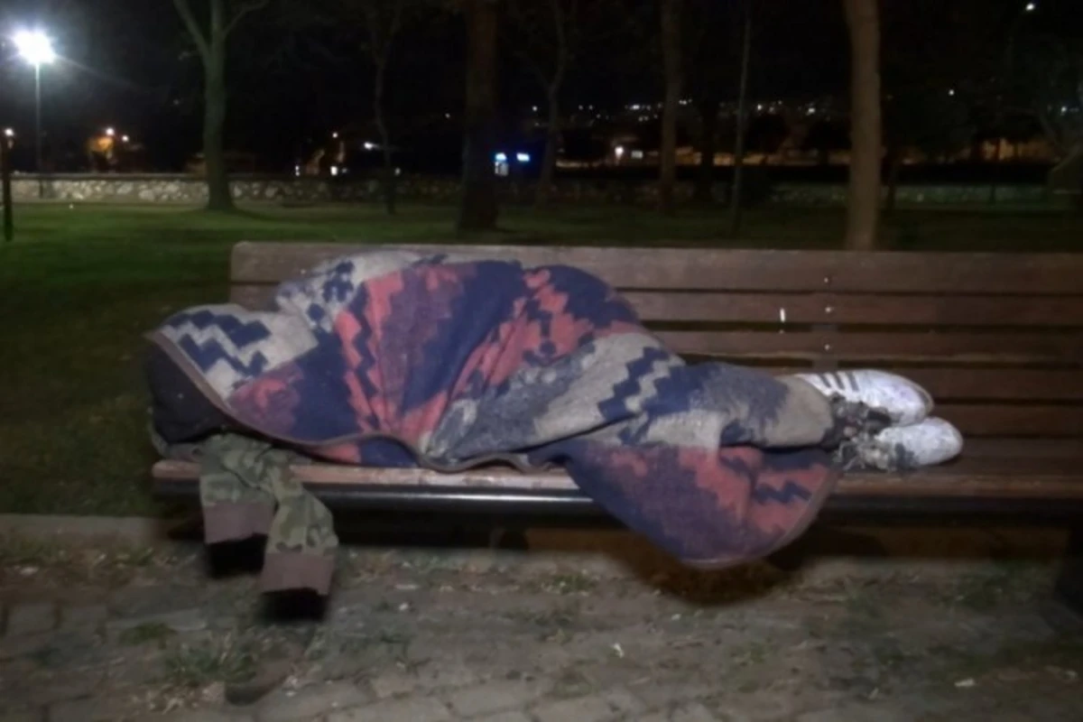 İranlı idmançı: “Asiya yarışlarına göndərilməzdən bir gün öncə parkda yatdım” - VİDEO İranlı idmançı: “Asiya yarışlarına göndərilməzdən bir gün öncə parkda yatdım” - VİDEO