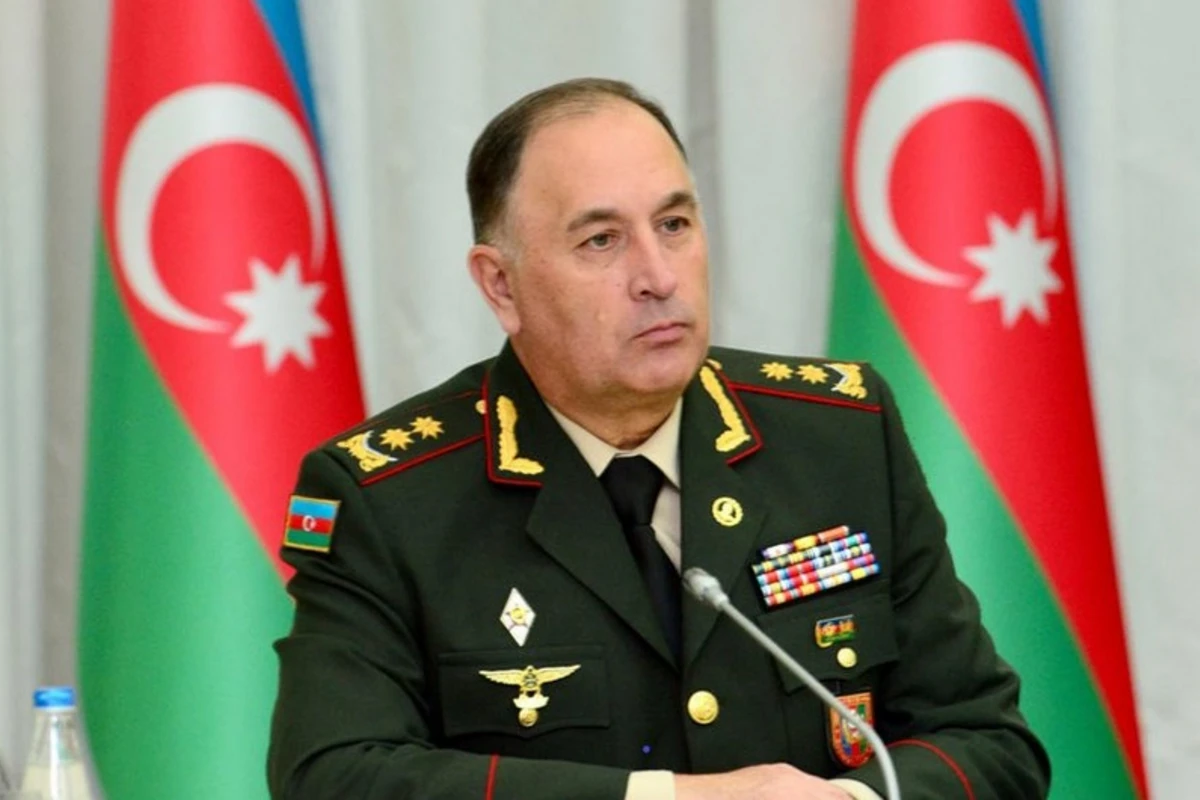 Prezident Baş Qərargah rəisi ilə bağlı SƏRƏNCAM imzaladı Prezident Baş Qərargah rəisi ilə bağlı SƏRƏNCAM imzaladı