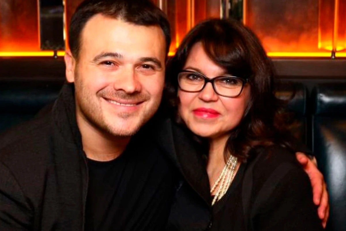 Emin Ağalarov anası İrina ilə - FOTO Emin Ağalarov anası İrina ilə - FOTO