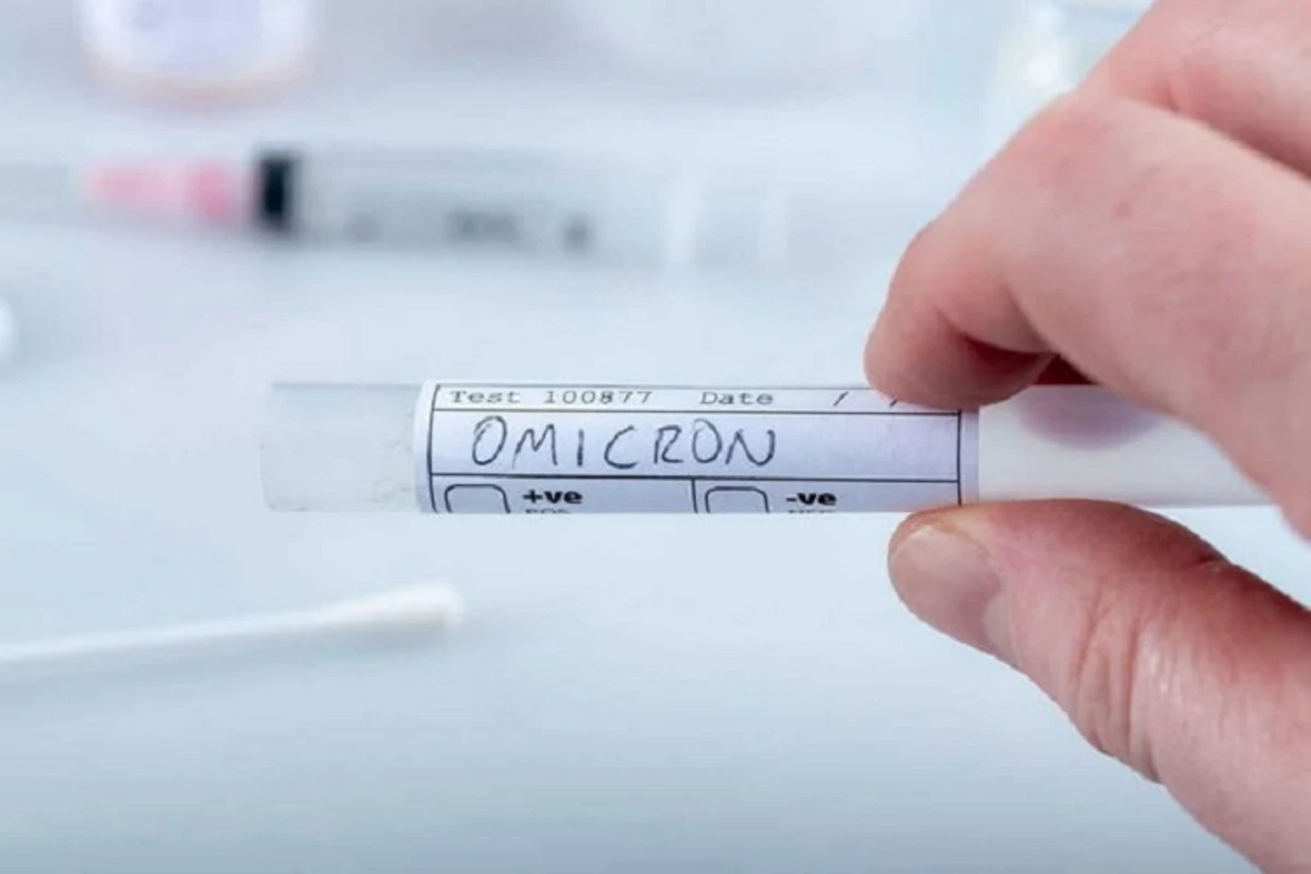 “Omikron” ştammı bir addımlığımızda - VİDEO