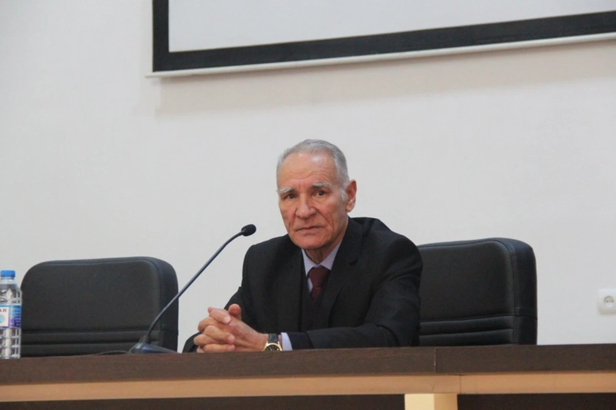 Koronavirusa yoluxan Xalq artistinin son durumu açıqlanıb