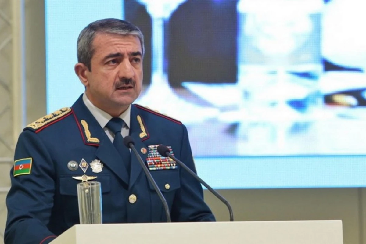 Начальник ГПС Азербайджана провел брифинг в связи с крушением вертолета - ВИДЕО