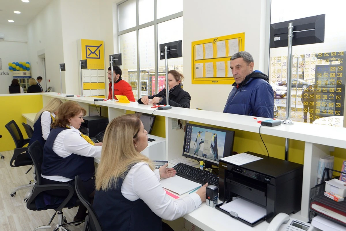 “Azərpoçt”da bu pullu xidmət PULSUZ OLDU