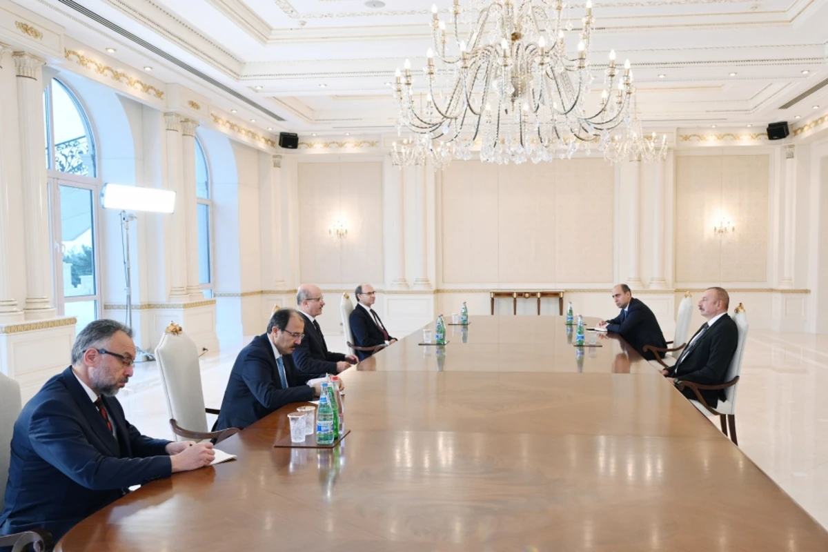 Prezident Türkiyənin Ali Təhsil Şurasının sədrini qəbul edib - FOTO